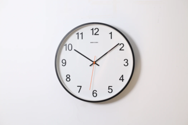 Clock, representing the advantage digital libraries have in being accessible 24/7